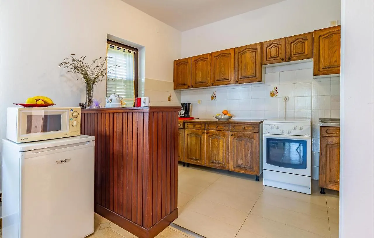 Gorgeous Apartment In Medulin With Kitchen Croatia