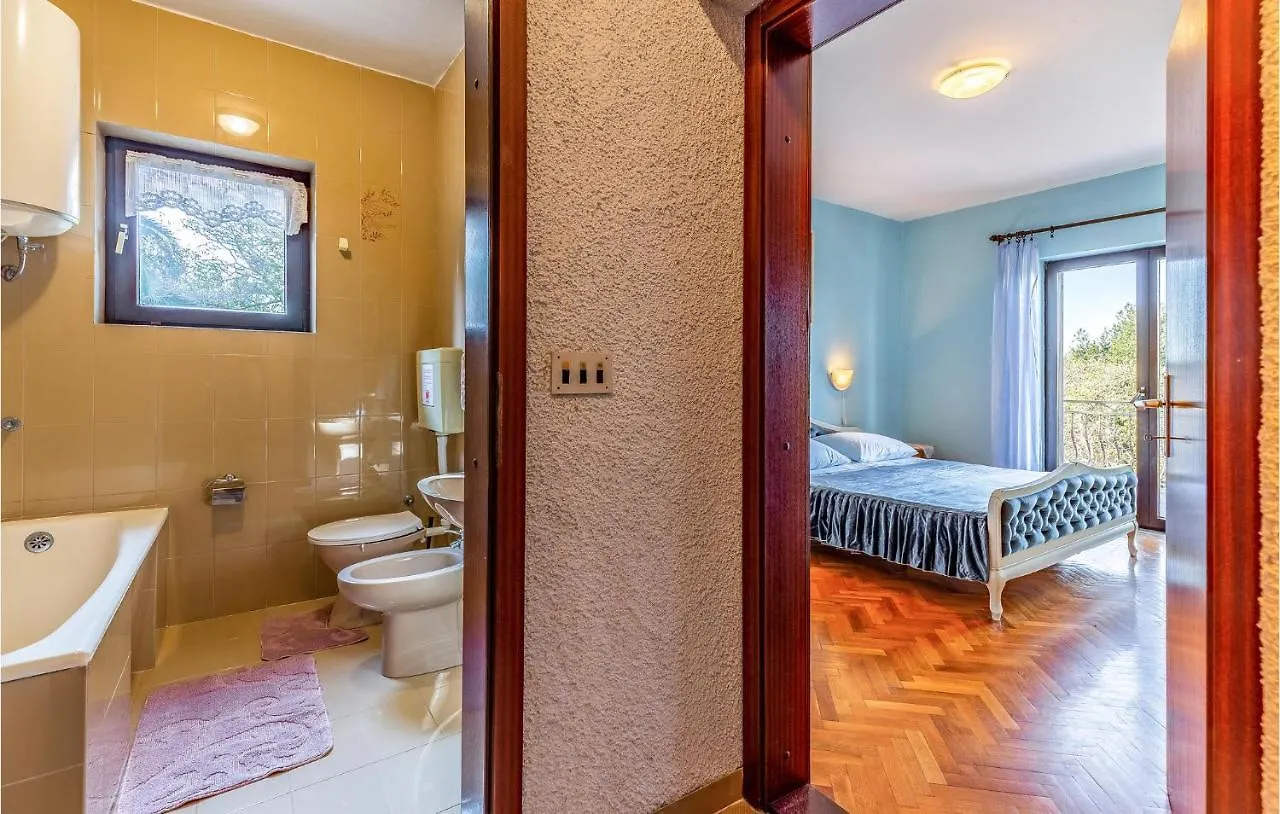 Gorgeous Apartment In Medulin With Kitchen Croatia